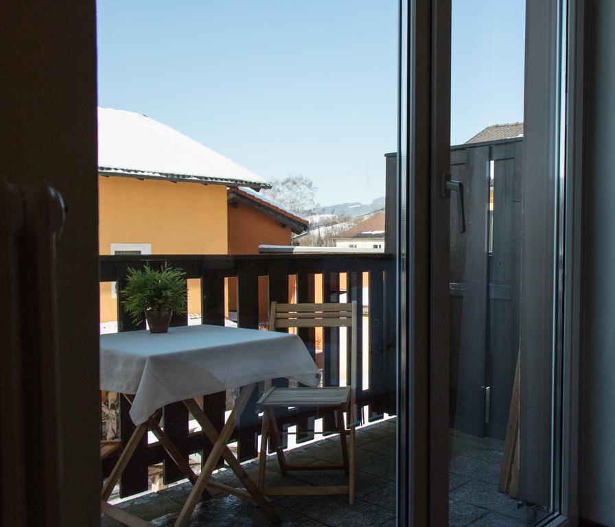 Hotel Kreuzwirt Engerwitzdorf Bagian luar foto